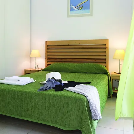 Odalys Acqua Linda アパートホテル ポッジョ・メッザナ