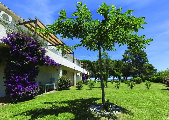 Odalys Acqua Linda 3* Poggio Mezzana